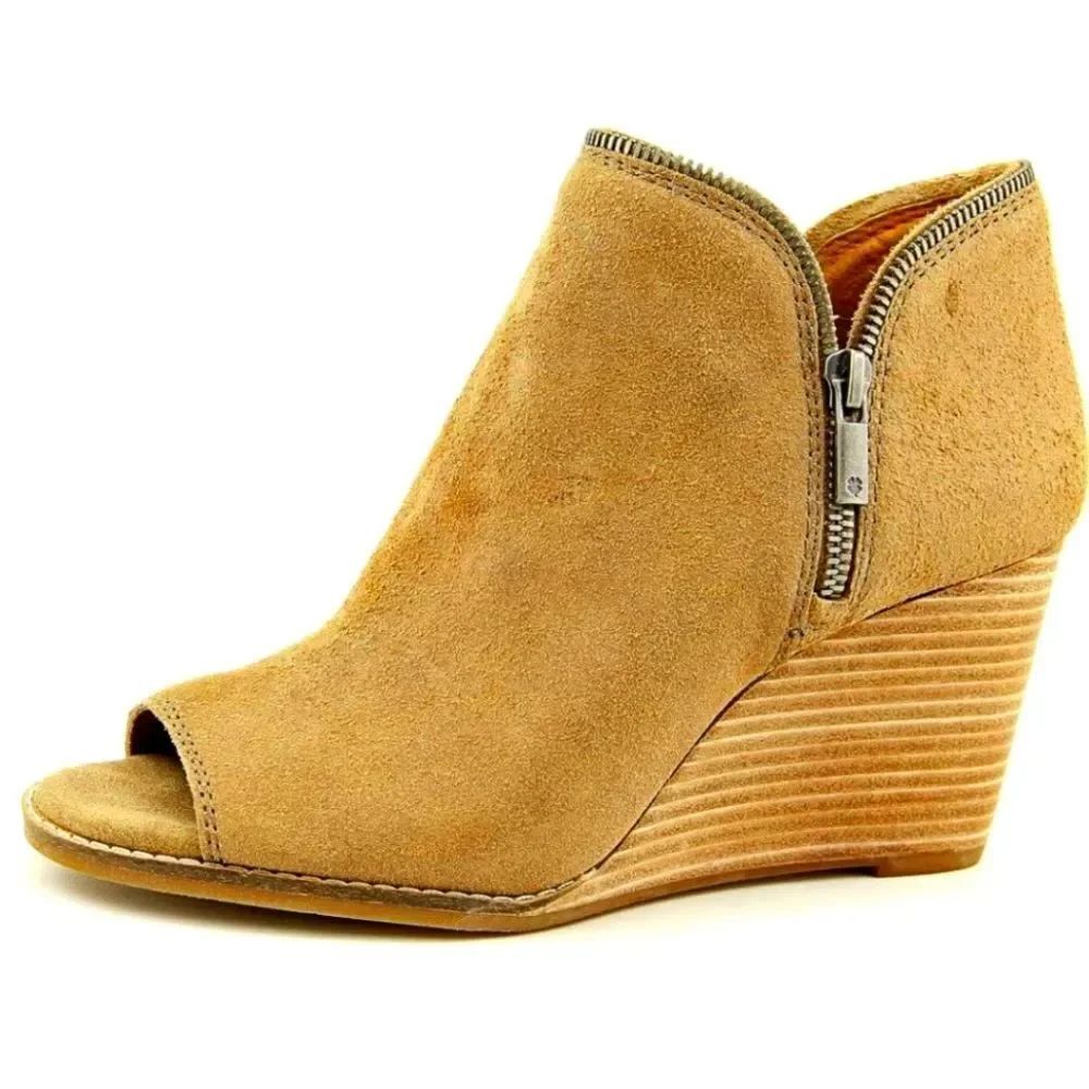 REPORT WEDGE PEEP TOE ANKLE ZIP CLOSURE BOOTIE
